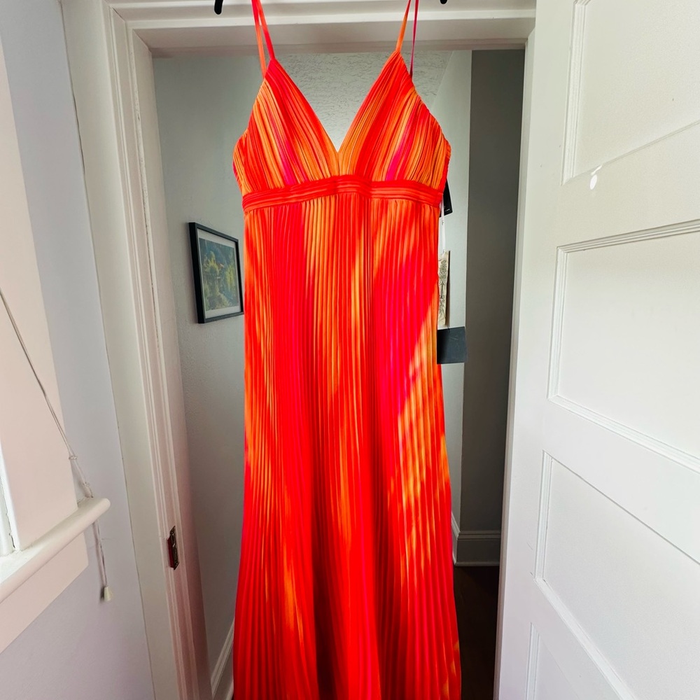 Lulus maxi dress, Large, new with tags